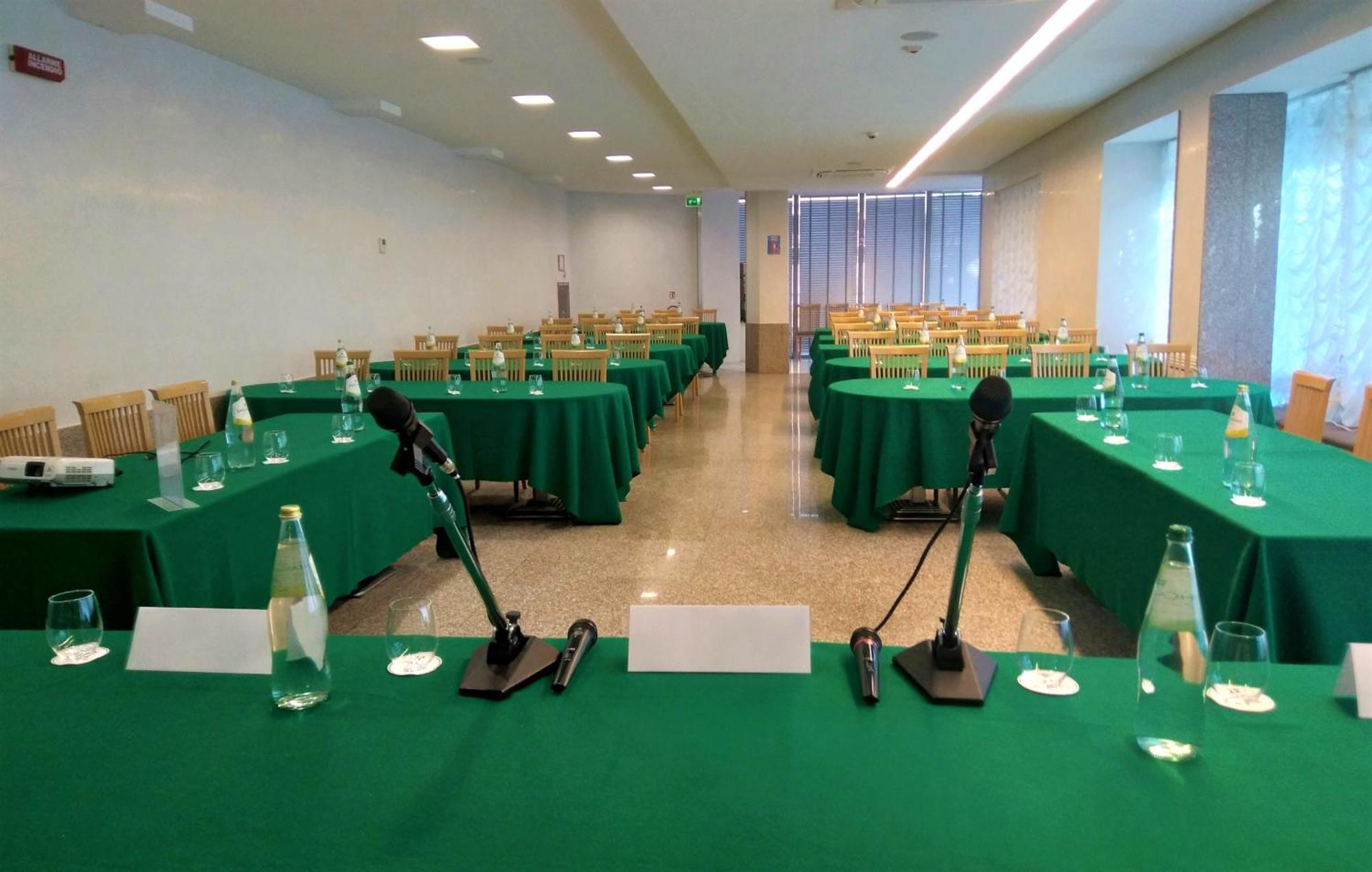 Hotel Poker Riccione Kültér fotó