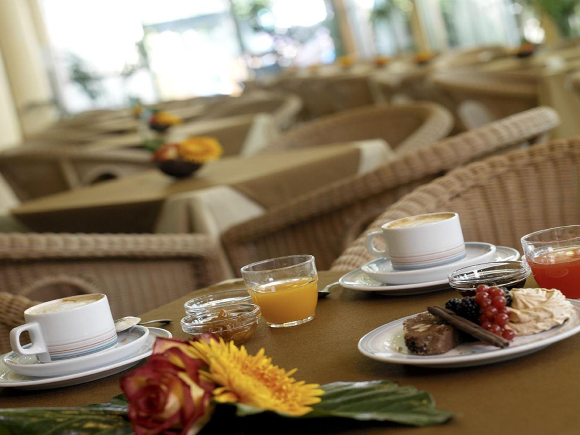Hotel Poker Riccione Kültér fotó