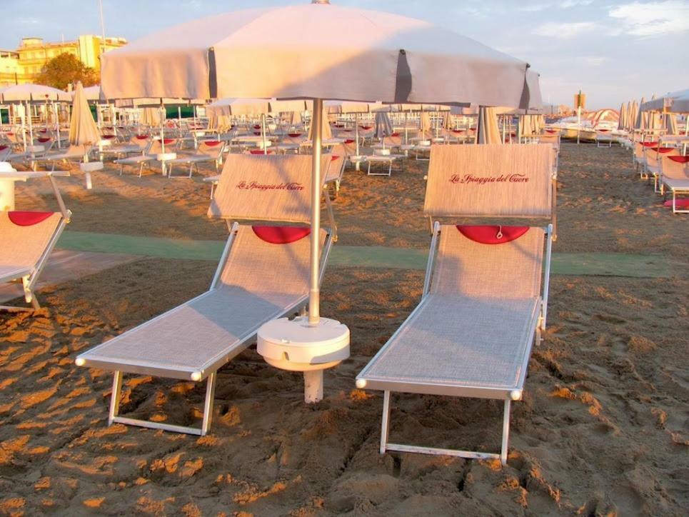 Hotel Poker Riccione Kültér fotó